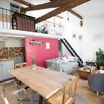 Atypical Apartment Near Bastille