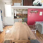 Atypical Apartment Near Bastille